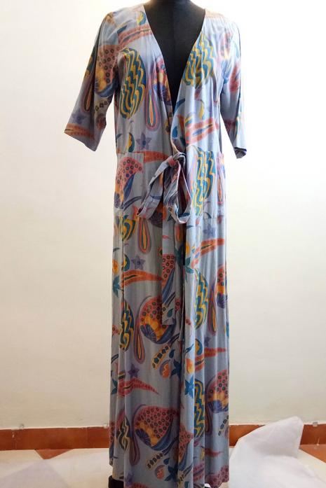 DRESS