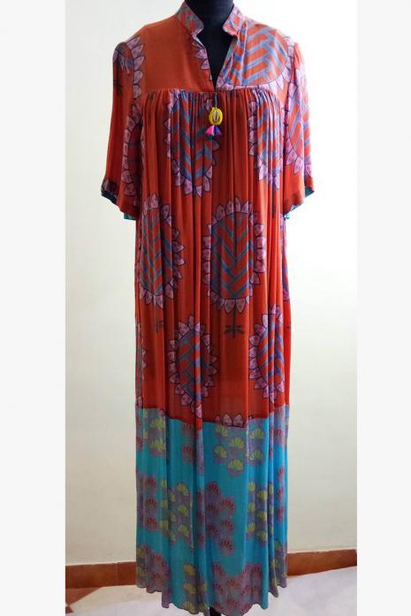 DRESS